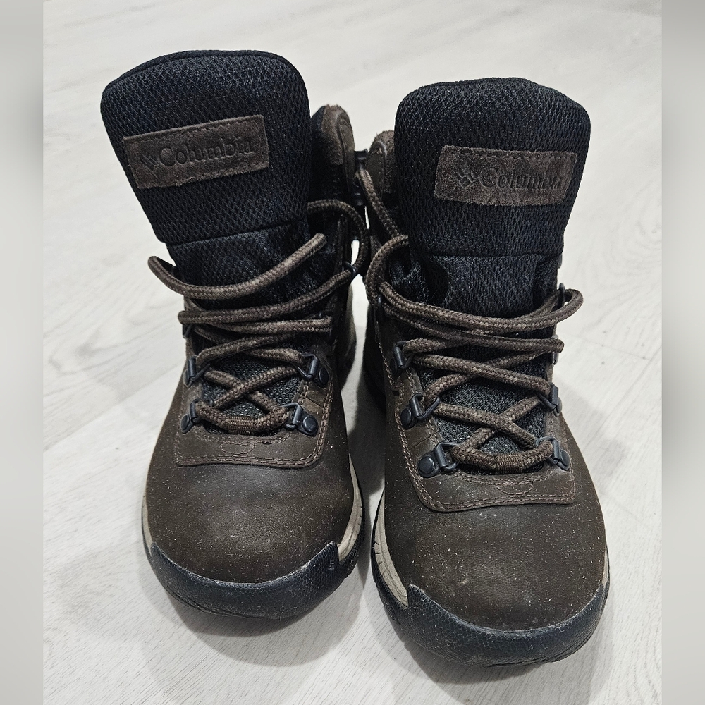 Columbia Brown Hiking Boots